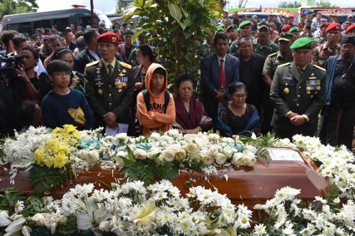 Pemakaman orang tua Brigjen Richard Tampubolon