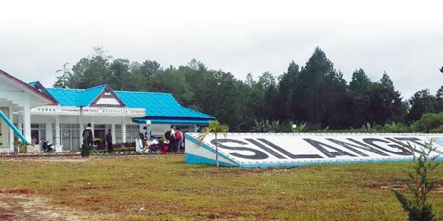 bandara silangit