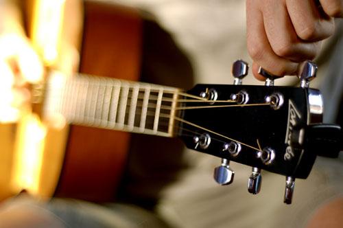 main gitar