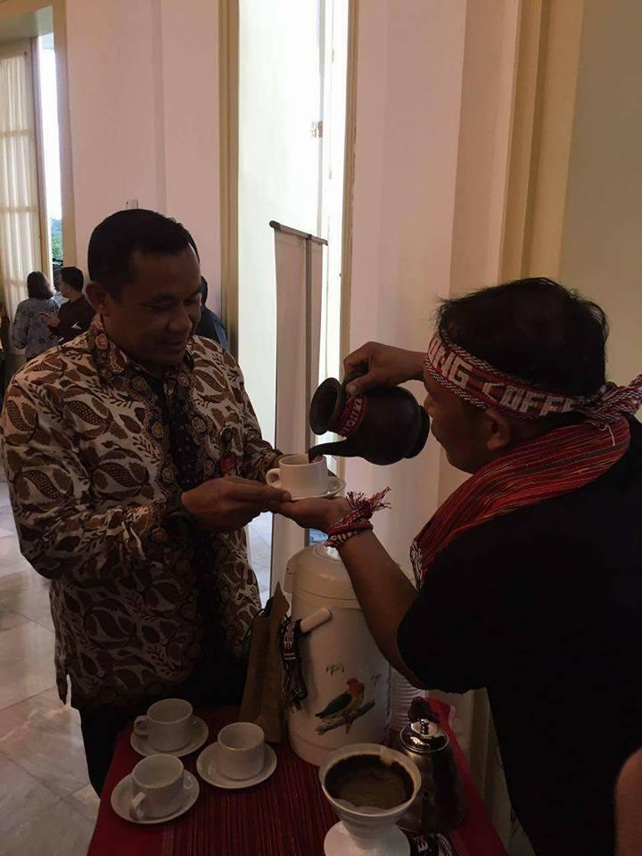 Kopi Lintong dan gani silaban