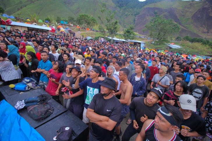 1000 Tenda Kaldera Toba Festival