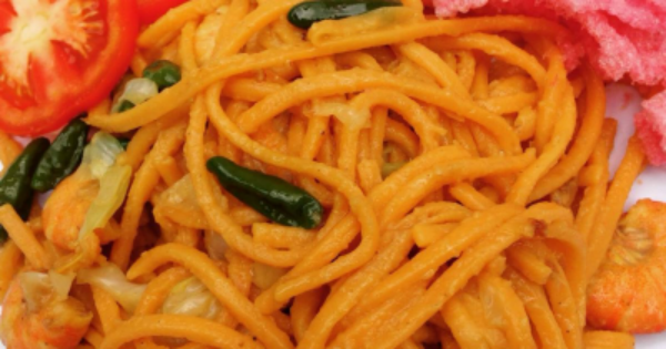 mie gomak babi