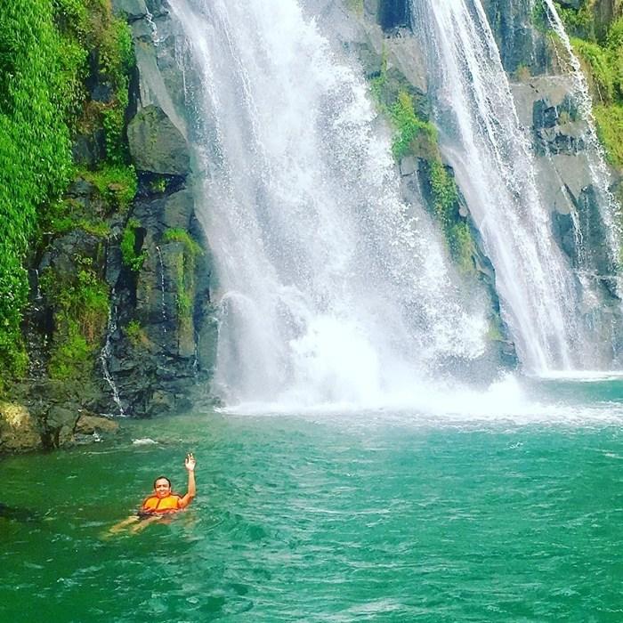 air terjun alam danau toba