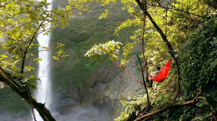 air terjun jambuara