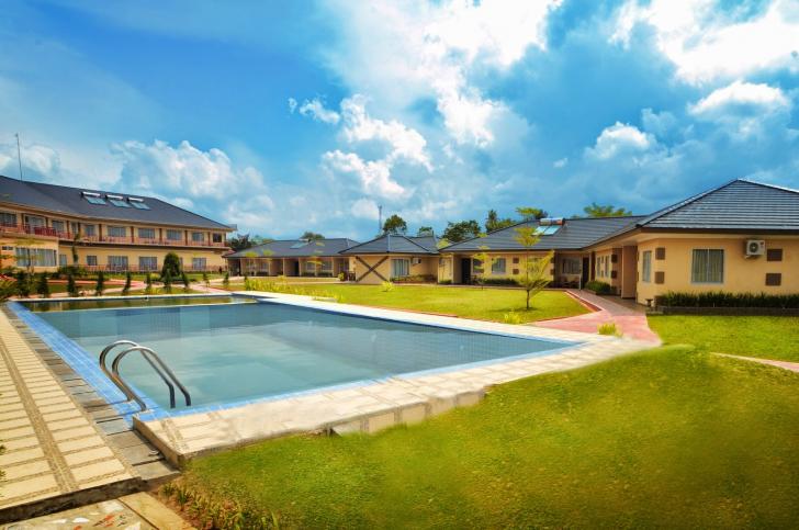 Serenauli hotel, penginapan di dekat danau toba