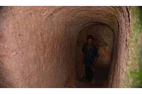 Gua Buatan di Humbahas