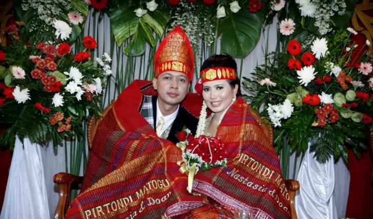 pernikahan adat batak