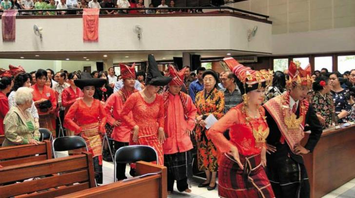 batak terbagi lagi dalam beberapa jenis