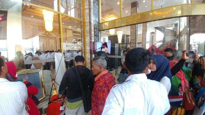 Prabowo Kunjungi Kota Medan Ribuan Pendukung Capres 02